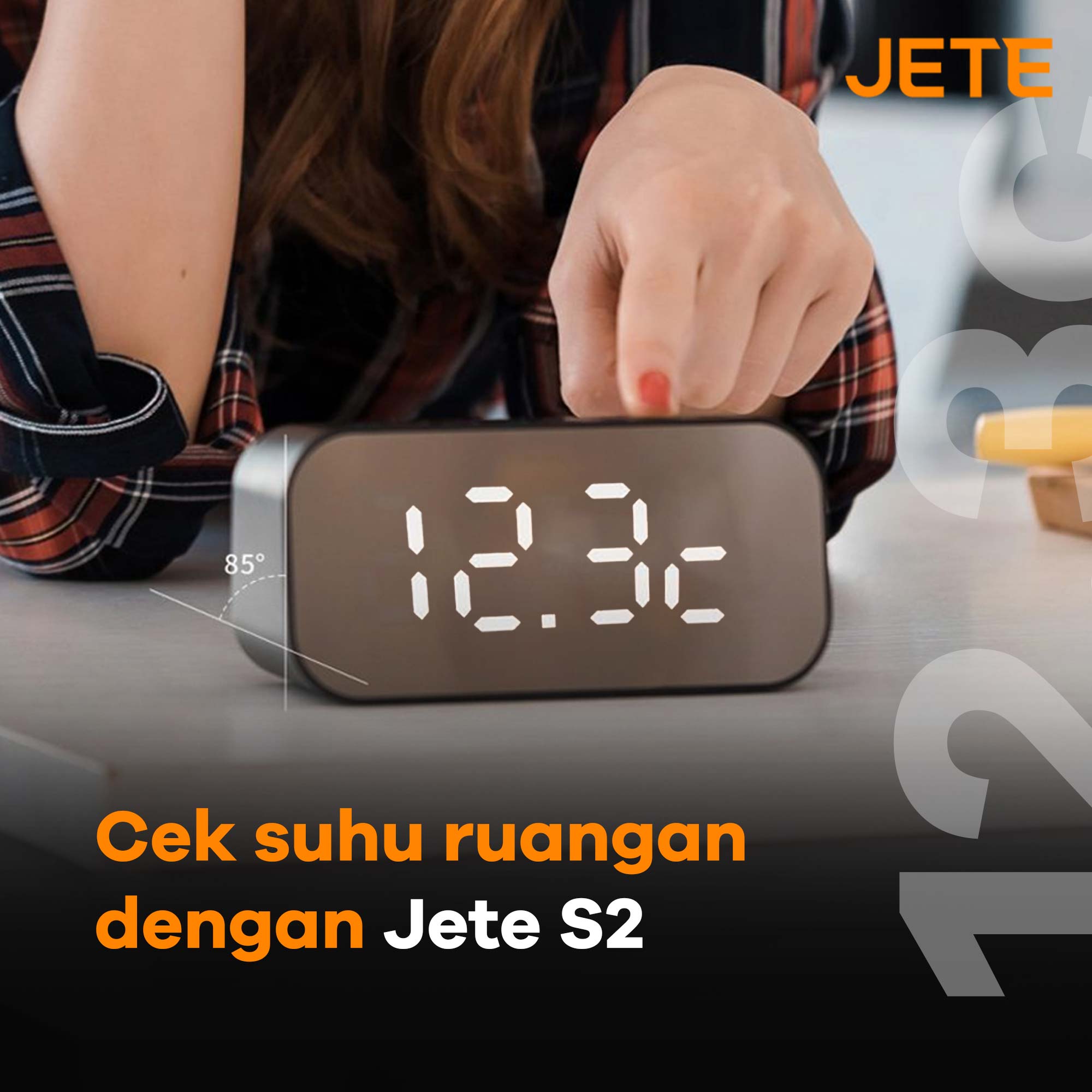 JETE S2 Speaker Jam Digital Portable mampu mengecek suhu ruangan